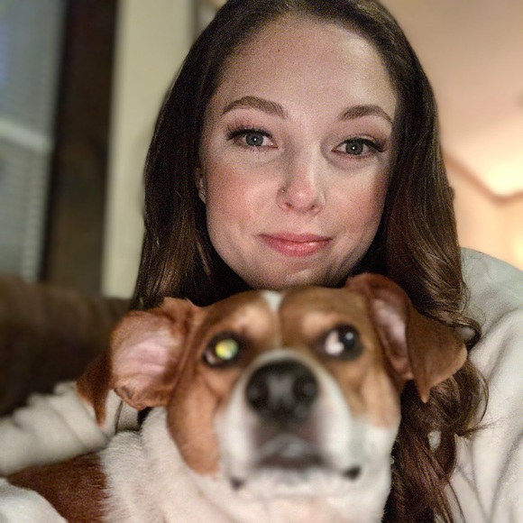 Meet your Posher, Alexis - Picture 4 of 7